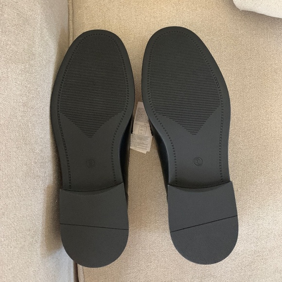 Woman’s Vegan leather loafers - Picture 3 of 9